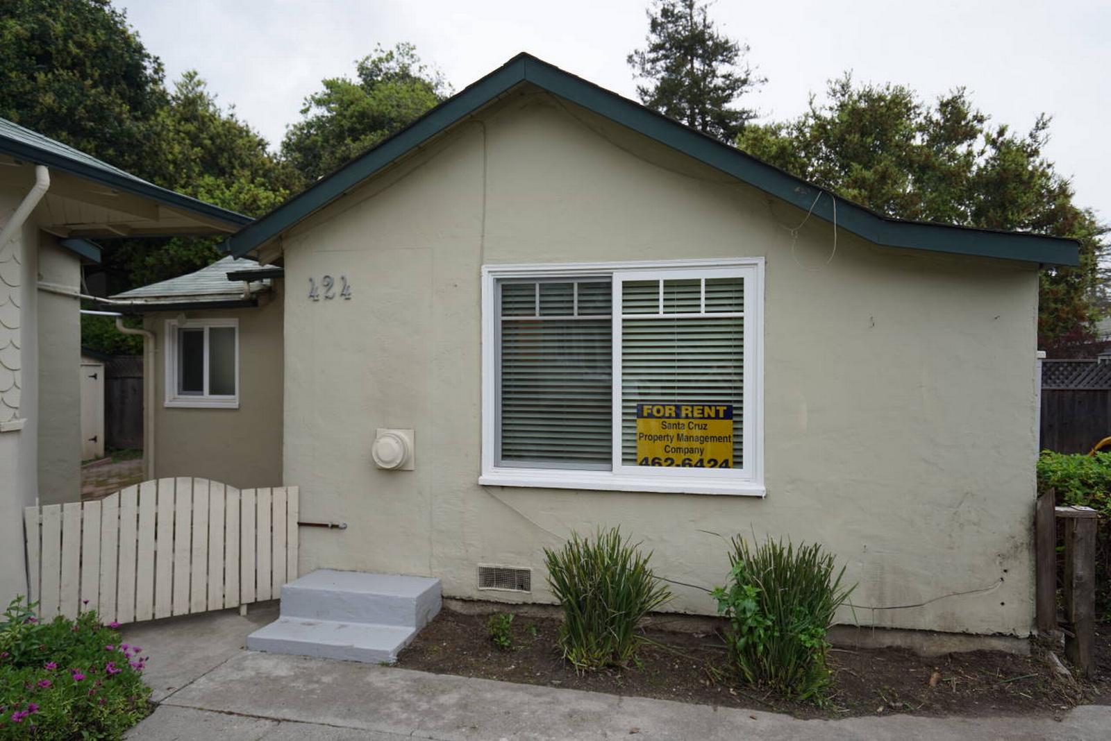 424 8th Ave., Santa Cruz